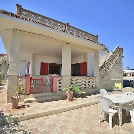 Giusy Con Piscina A 700 Metri Dalla Di Holiday home *